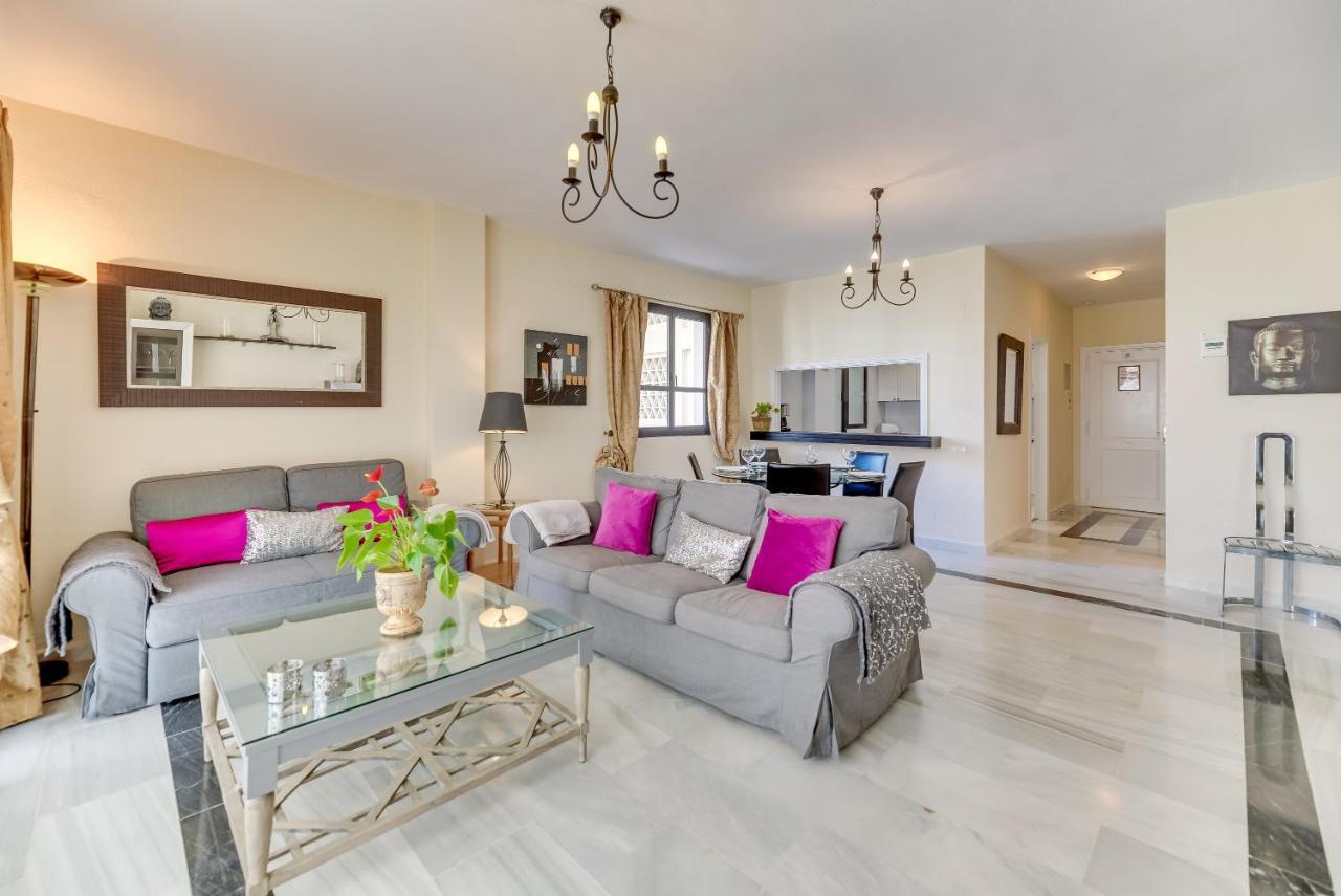 Puerto Banus2 Beachfront And Pools Μαρμπέλλα Εξωτερικό φωτογραφία